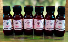 Load image into Gallery viewer, Alex Essential oils 1/2 oz